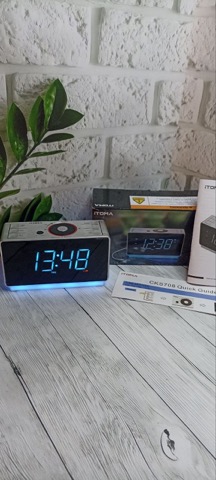 Крутий настільний годинник з підсвіткою, будильником, Bluetooth - можна…